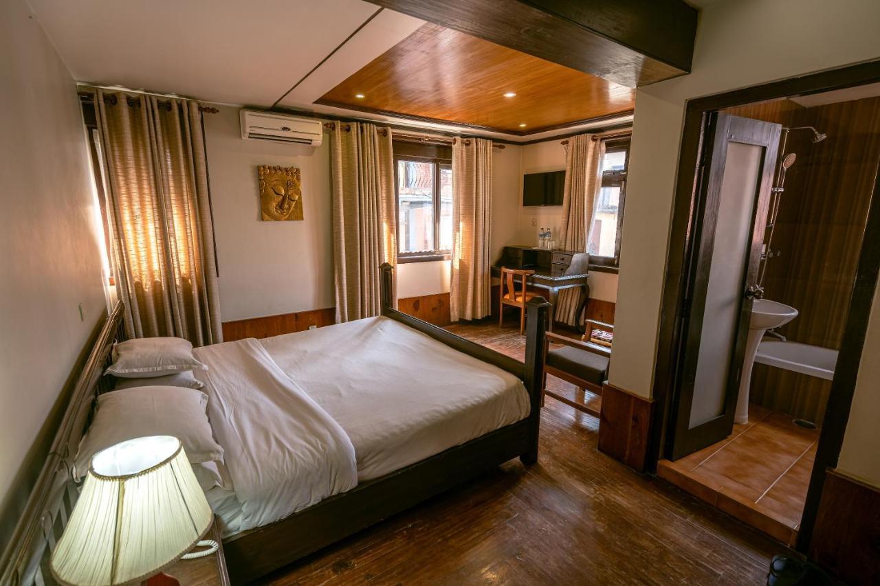 Hotel Ganesh Himal Kathmandu Ngoại thất bức ảnh