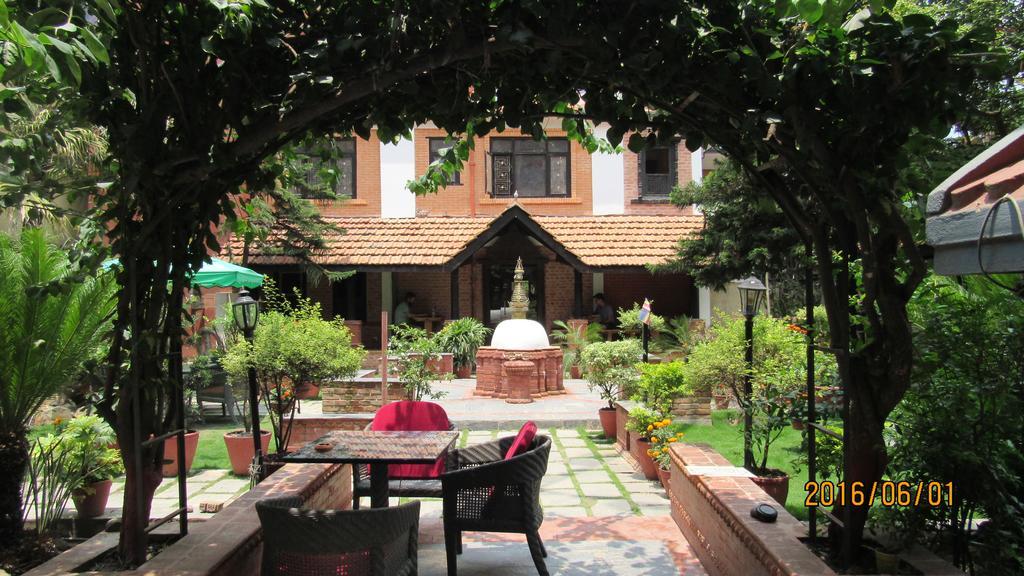 Hotel Ganesh Himal Kathmandu Ngoại thất bức ảnh