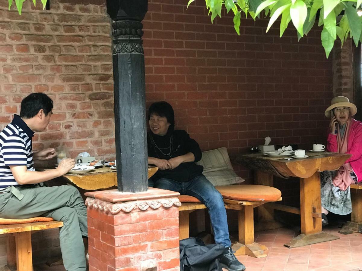 Hotel Ganesh Himal Kathmandu Ngoại thất bức ảnh